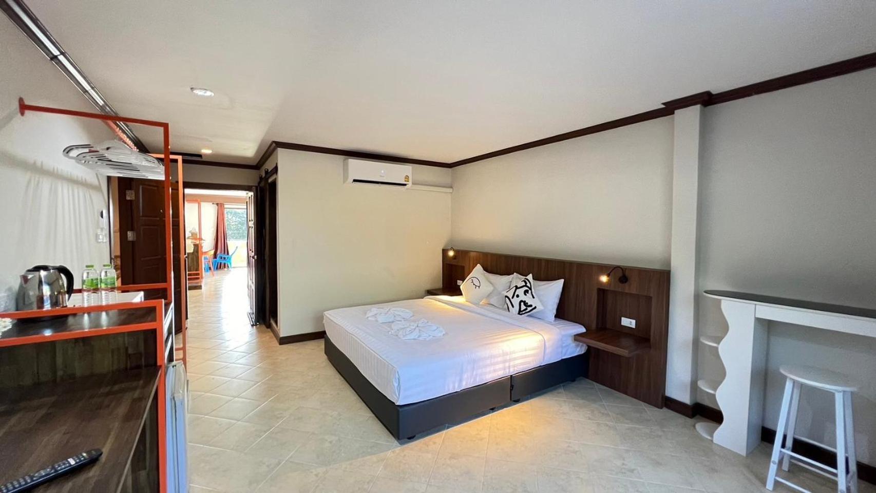 My Friend'S House Karon Hotel Ngoại thất bức ảnh