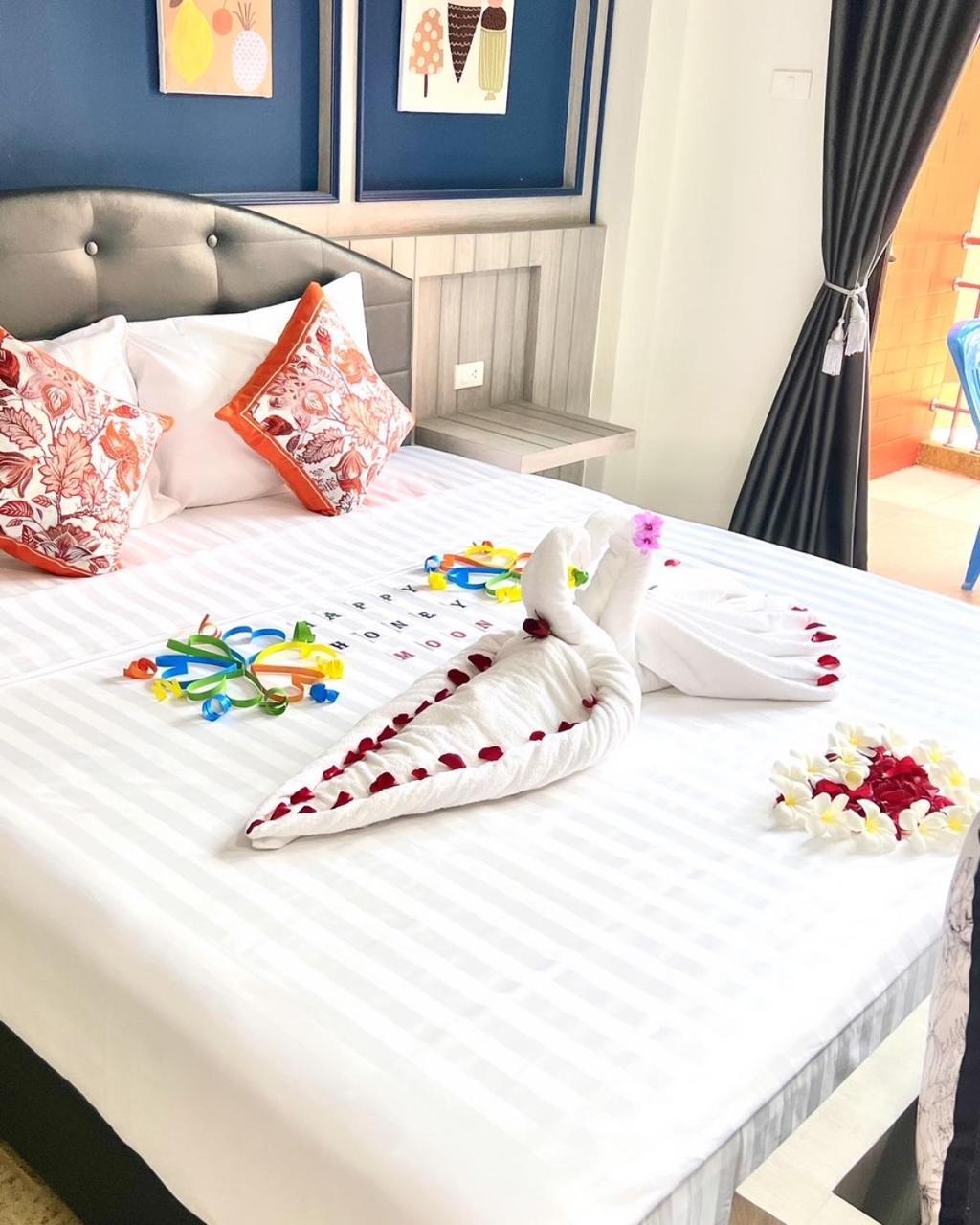 My Friend'S House Karon Hotel Ngoại thất bức ảnh