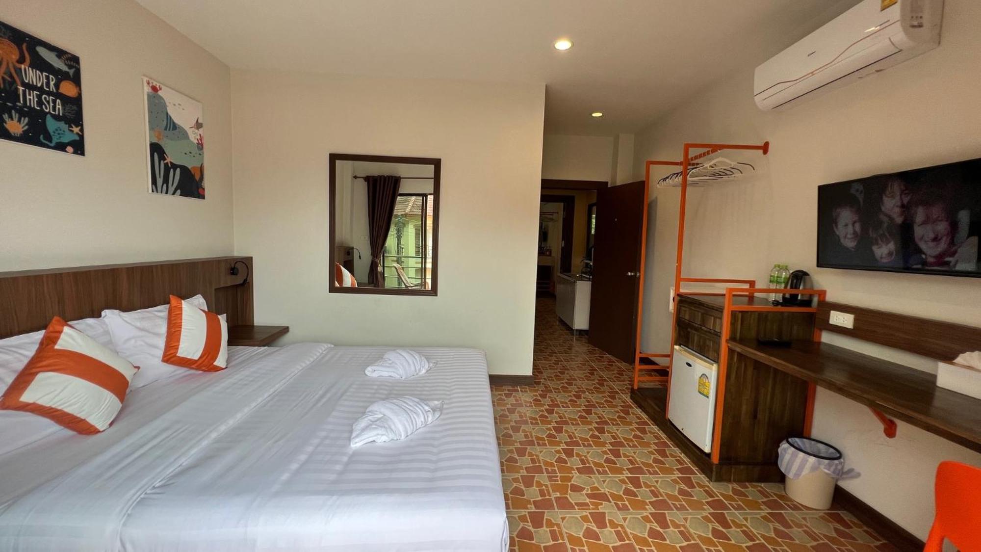 My Friend'S House Karon Hotel Ngoại thất bức ảnh