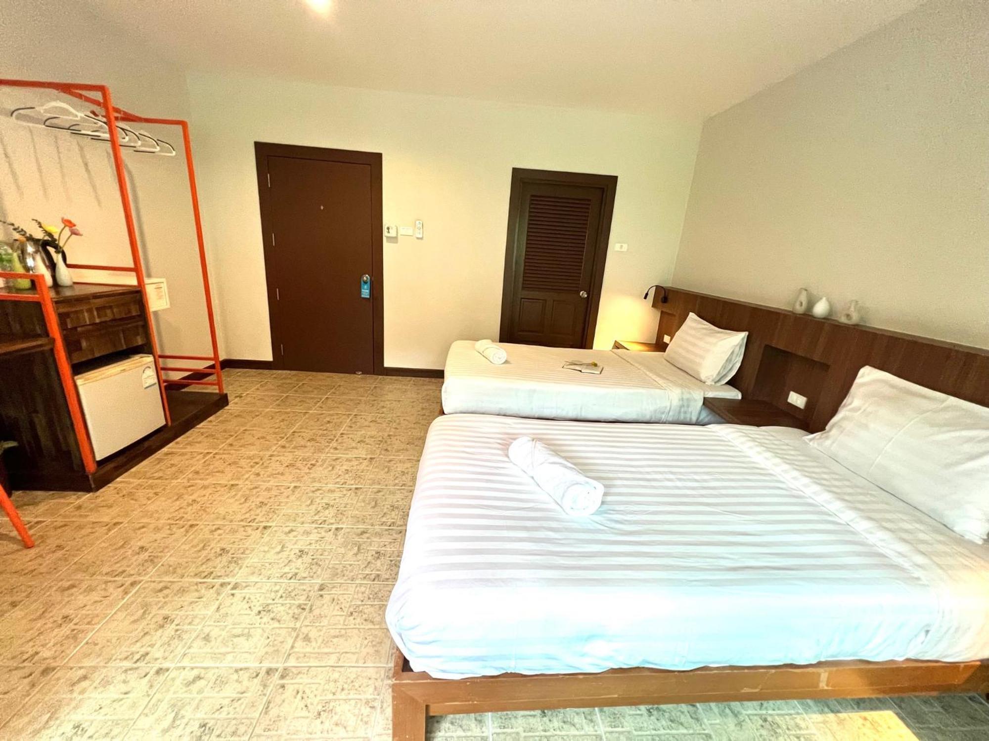 My Friend'S House Karon Hotel Ngoại thất bức ảnh