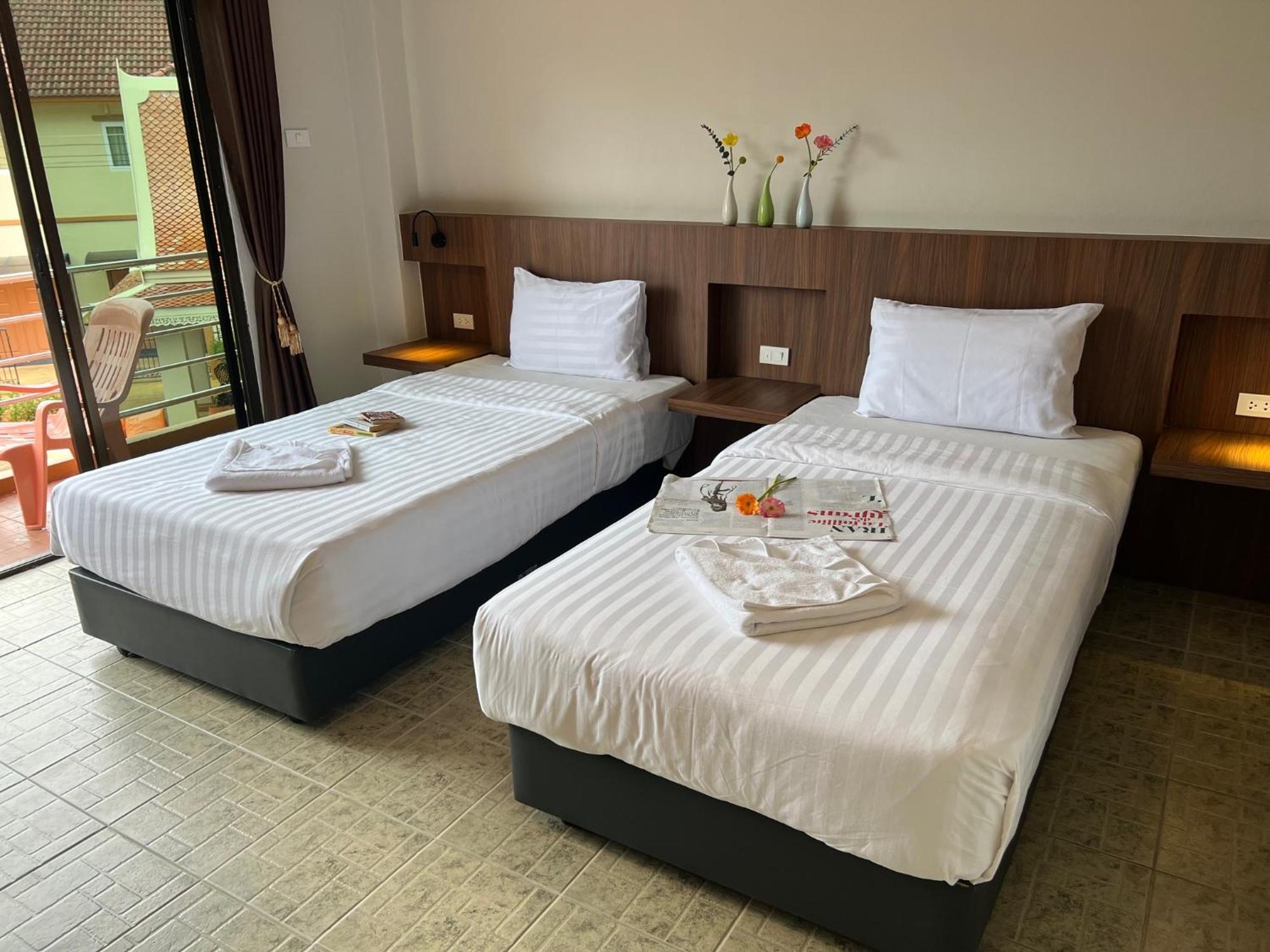 My Friend'S House Karon Hotel Ngoại thất bức ảnh