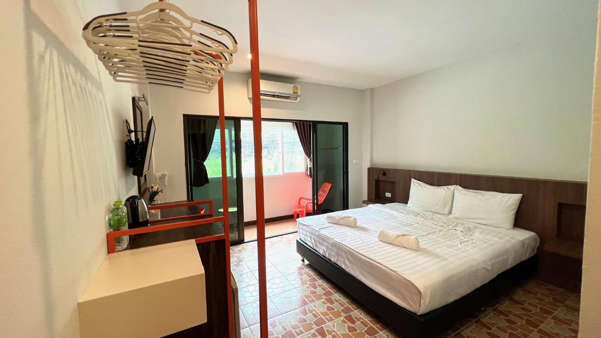 My Friend'S House Karon Hotel Ngoại thất bức ảnh