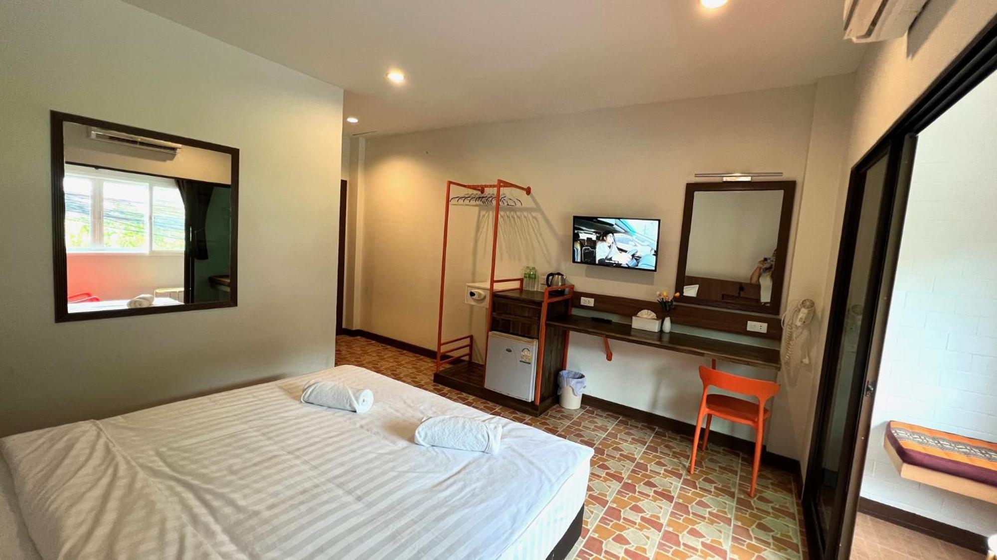 My Friend'S House Karon Hotel Ngoại thất bức ảnh